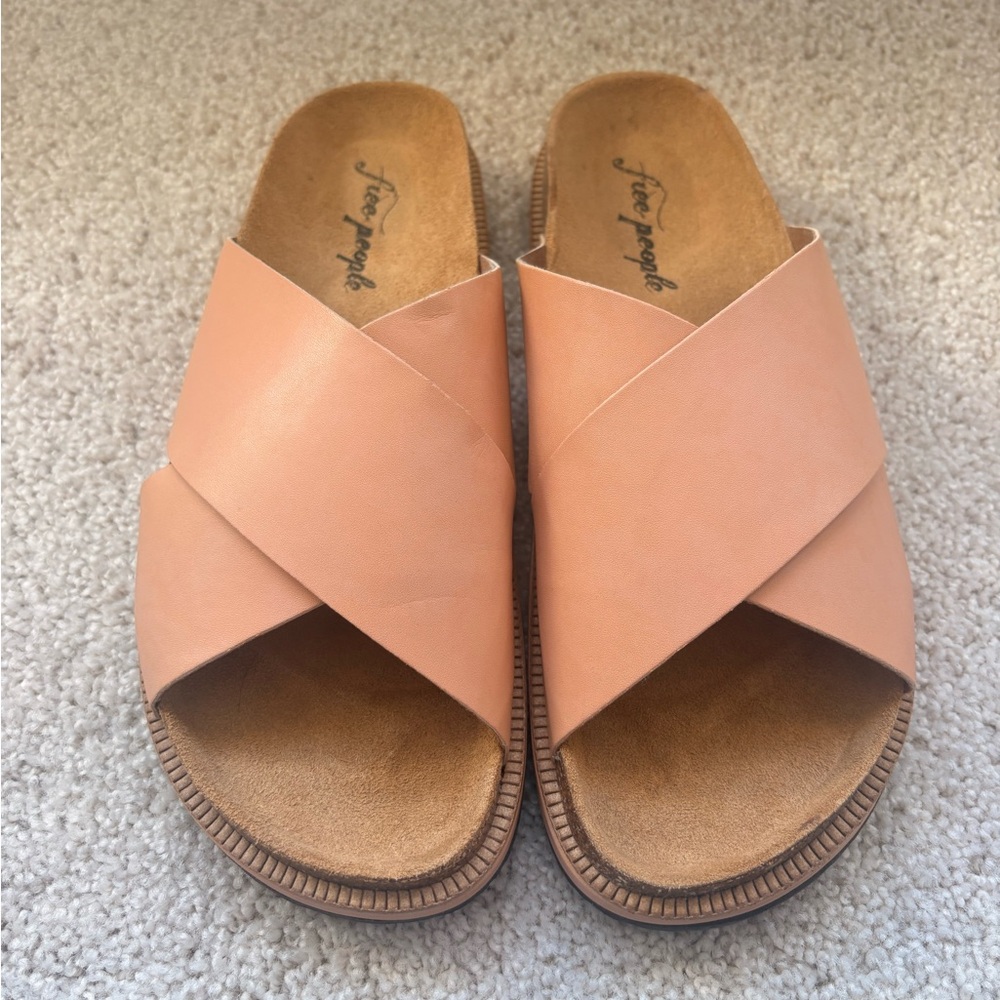 Free People Tan Cross-Over Slide Sandals NWOT